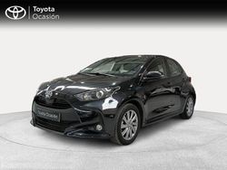Negro Usado 2024 Toyota Yaris Hybrid Active Berlina | 22.900 € (Precio justo)