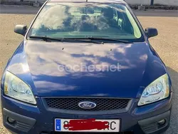 Azul Usado 2005 Ford Focus Trend Berlina | 3000 € (Buen precio)