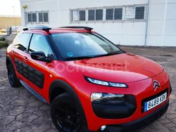 Rojo Usado 2017 Citroën C4 Cactus PureTech Utilitario | 7999 € (Buen precio)