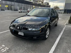 Negro Usado 2003 Seat Leon Sport Berlina | 4500 €