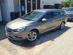 Beige Usado 2017 Opel Astra Dynamic Familiar | 9500 € (Precio justo)
