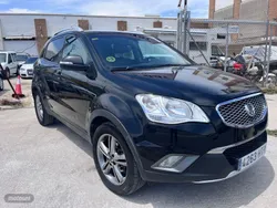 Negro Usado 2014 Ssangyong Korando SUV | 9900 € (Caro)