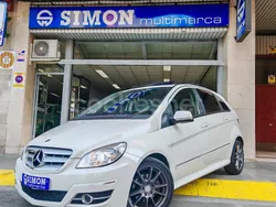 Blanco Usado 2010 Mercedes B180 Monovolumen | 5990 € (Buen precio)