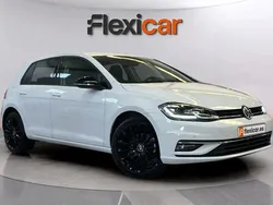 Blanco Usado 2018 VW Golf VII Advance Berlina | 14.590 € (Buen precio)
