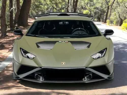 Verde Usado 2023 Lamborghini Huracán Coupe | 400.400 € (Caro)