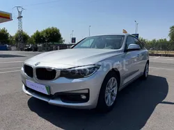 Gris / plata Usado 2017 BMW 318 Gran Turismo Berlina | 18.990 € (Precio justo)