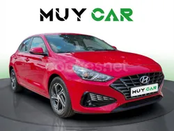 Rojo Usado 2021 Hyundai i30 Berlina | 16.980 € (Precio justo)