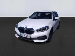 Blanco Usado 2023 BMW 116 Comfort Edition Utilitario | 23.000 € (Precio justo)