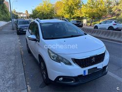Blanco Usado 2017 Peugeot 2008 Access SUV | 9599 € (Precio justo)