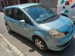 Gris / plata Usado 2009 Renault Grand Modus Dynamique Monovolumen | 5200 € (Un poco caro)