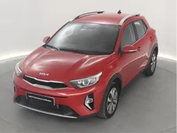 Rojo Usado 2024 Kia Stonic SUV | 20.492 € (Precio justo)