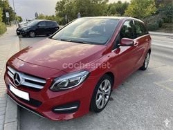 Rojo Usado 2016 Mercedes B180 Monovolumen | 13.900 € (Buen precio)