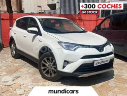 Blanco Usado 2016 Toyota RAV4 Hybrid Advance SUV | 18.490 € (Precio justo)