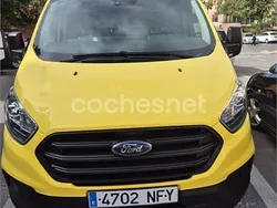 Amarillo Usado 2020 Ford Transit Custom Limited Monovolumen | 13.000 €