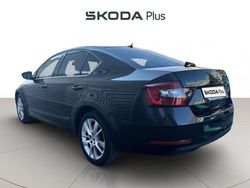 Negro Usado 2021 Skoda Octavia Ambition | 16.900 € (Precio justo)