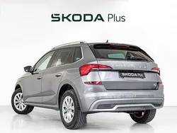 Gris Usado 2024 Skoda Kamiq Ambition SUV | 20.200 € (Precio justo)