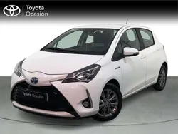 Blanco Usado 2018 Toyota Yaris Hybrid Active Utilitario | 14.490 € (Precio justo)