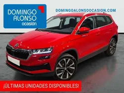 Amarillo Usado 2025 Skoda Karoq Selection SUV | 26.790 €