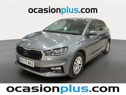 Gris Usado 2024 Skoda Fabia Selection Utilitario | 15.446 € (Super precio)