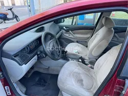 Granate Usado 2005 Citroën C5 Exclusive Berlina | 2800 € (Precio justo)