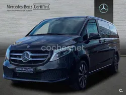 Gris / plata Usado 2022 Mercedes V220 Avantgarde Monovolumen | 51.800 € (Precio justo)