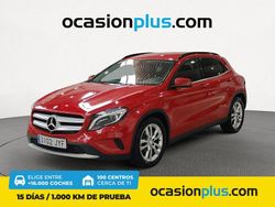 Rojo Usado 2017 Mercedes GLA200 Urban SUV | 19.200 € (Precio justo)