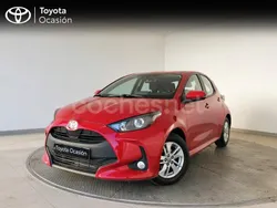 Rojo Usado 2024 Toyota Yaris Edition Berlina | 18.490 € (Buen precio)