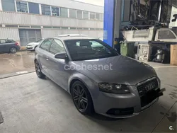Gris / plata Usado 2008 Audi A3 Attraction Berlina | 5300 € (Buen precio)