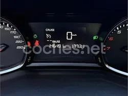 Gris / plata Usado 2015 Peugeot 308 Active Berlina | 7500 € (Precio justo)