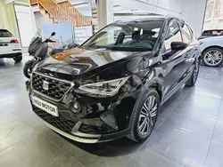 Negro Usado 2023 Seat Arona FR SUV | 19.400 € (Precio justo)