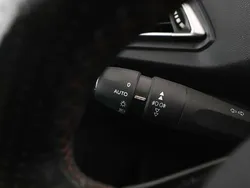 Blanco Usado 2019 Peugeot 308 GT-line Utilitario | 11.904 € (Precio justo)