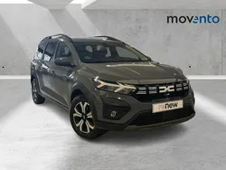 Gris Usado 2024 Dacia Jogger Expression Familiar | 20.500 € (Precio justo)
