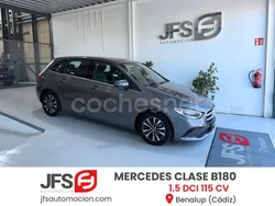 Gris / plata Usado 2019 Mercedes B180 Monovolumen | 22.000 € (Precio justo)