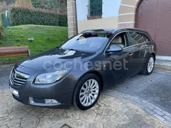 Gris / plata Usado 2009 Opel Insignia Sport Familiar | 7490 € (Un poco caro)
