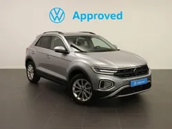 Gris Usado 2024 VW T-Roc Life SUV | 27.950 € (Precio justo)