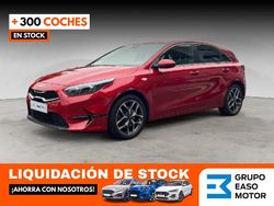Rojo Usado 2022 Kia Ceed Berlina | 18.900 € (Un poco caro)