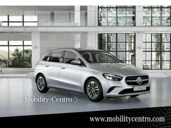 Gris Nuevo 2024 Mercedes B250e Monovolumen | 41.448 € (Precio justo)