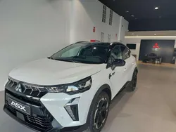 Blanco Usado 2024 Mitsubishi ASX SUV | 30.000 €