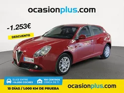 Rojo Usado 2019 Alfa Romeo Giulietta Super Utilitario | 13.790 € (Precio justo)