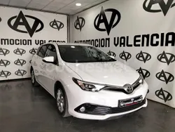 Blanco Usado 2017 Toyota Auris Active Berlina | 11.999 € (Precio justo)