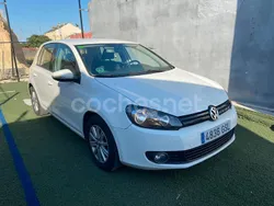 Blanco Usado 2010 VW Golf VI Advance Berlina | 8999 € (Precio justo)