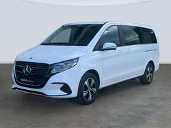 Blanco artico Usado 2024 Mercedes V220 Avantgarde Monovolumen | 69.042 €