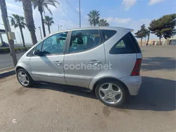 Gris / plata Usado 2001 Mercedes A170 Avantgarde Monovolumen | 2850 € (Precio justo)