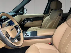 Batumi gold Nuevo 2025 Land Rover Range Rover Autobiography SUV | 184.900 €