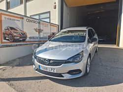 Gris / plata Usado 2021 Opel Astra Business Elegance Familiar | 7990 €