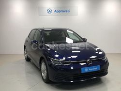Azul Usado 2020 VW Golf VIII Life Berlina | 21.950 € (Un poco caro)