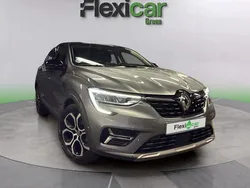 Blanco Usado 2022 Renault Arkana Zen SUV | 20.990 € (Buen precio)