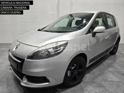 Gris / plata Usado 2013 Renault Scénic III Business Monovolumen | 9490 € (Precio justo)
