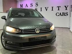 Gris / plata Usado 2018 VW Touran Business Monovolumen | 14.900 € (Buen precio)
