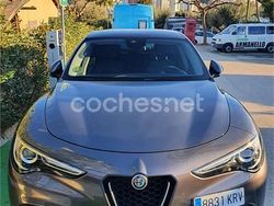 Gris / plata Usado 2018 Alfa Romeo Stelvio Executive SUV | 21.500 € (Precio justo)